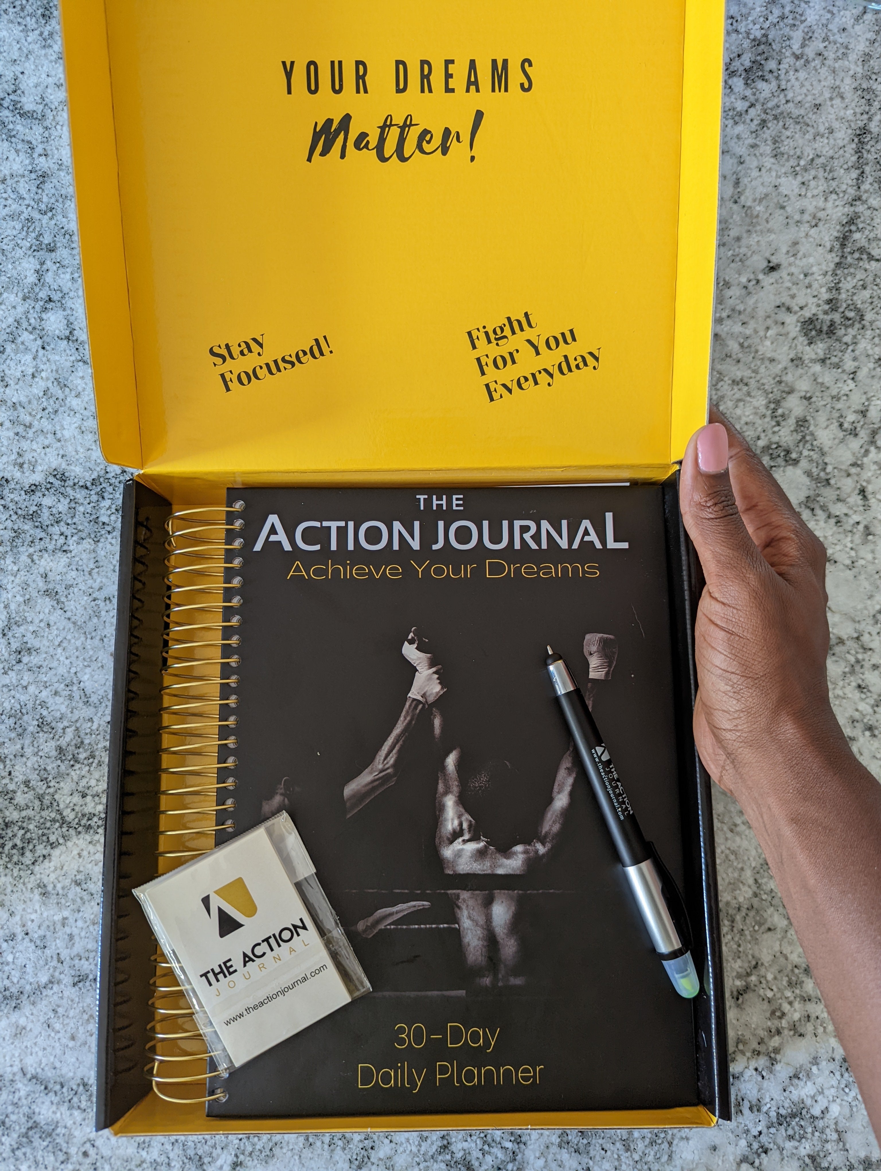 The Action Journal - Achieve Your Dreams Daily Planner